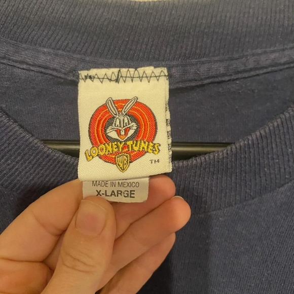 VINTAGE Tweety Bird T-shirt - Picture 2 of 2